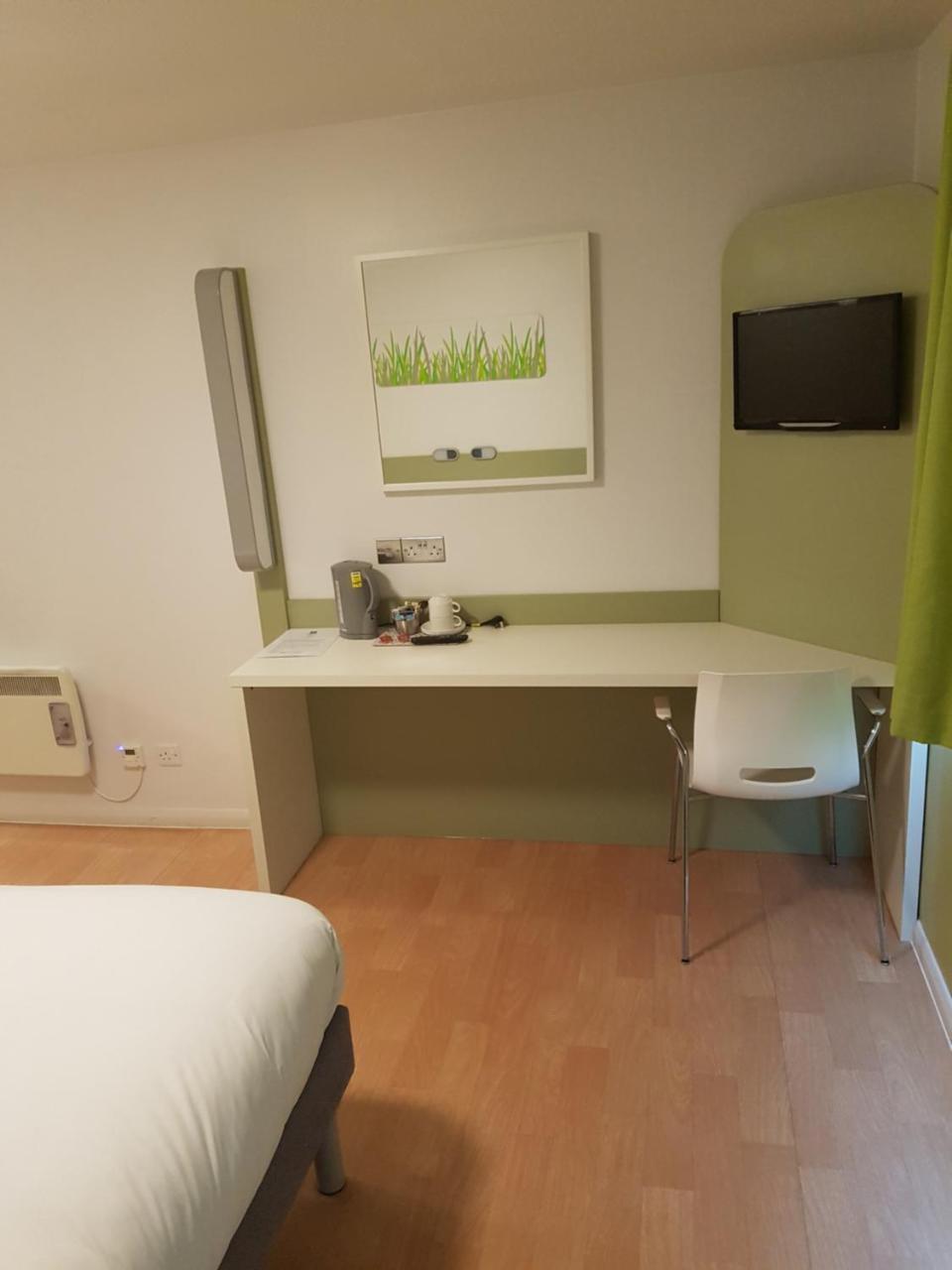 Ibis Budget Knutsford Exterior photo